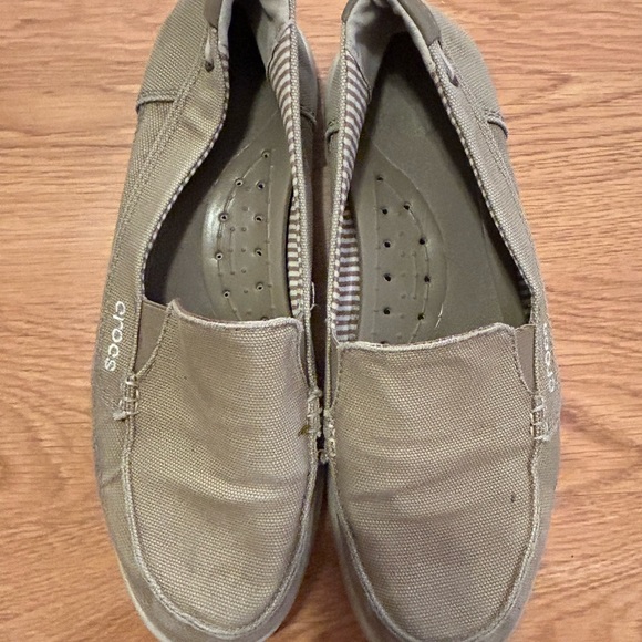 Crocks - Picture 4 of 4